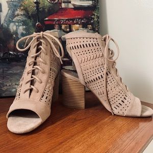 NEW Suede Steve Madden Heels